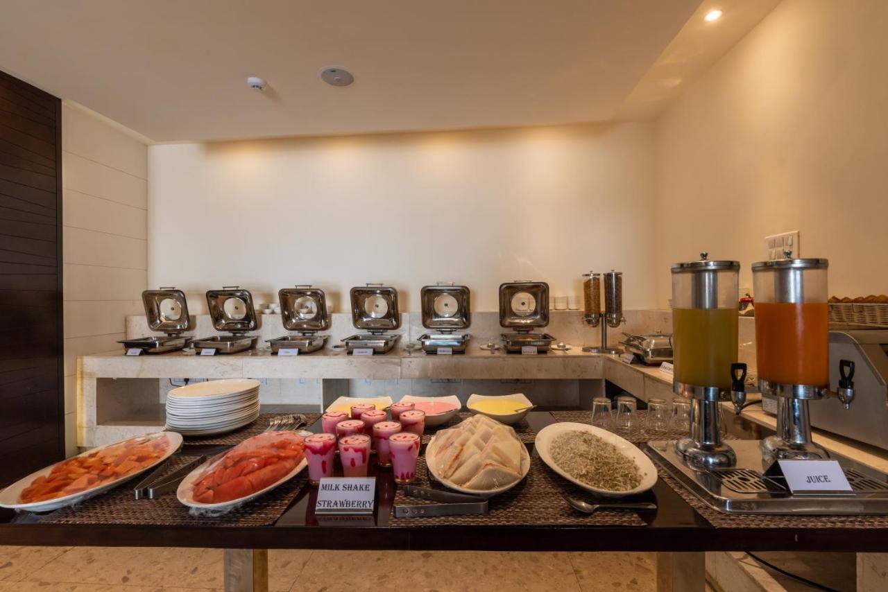 Hotel Cygnett Lite à Alwar Extérieur photo